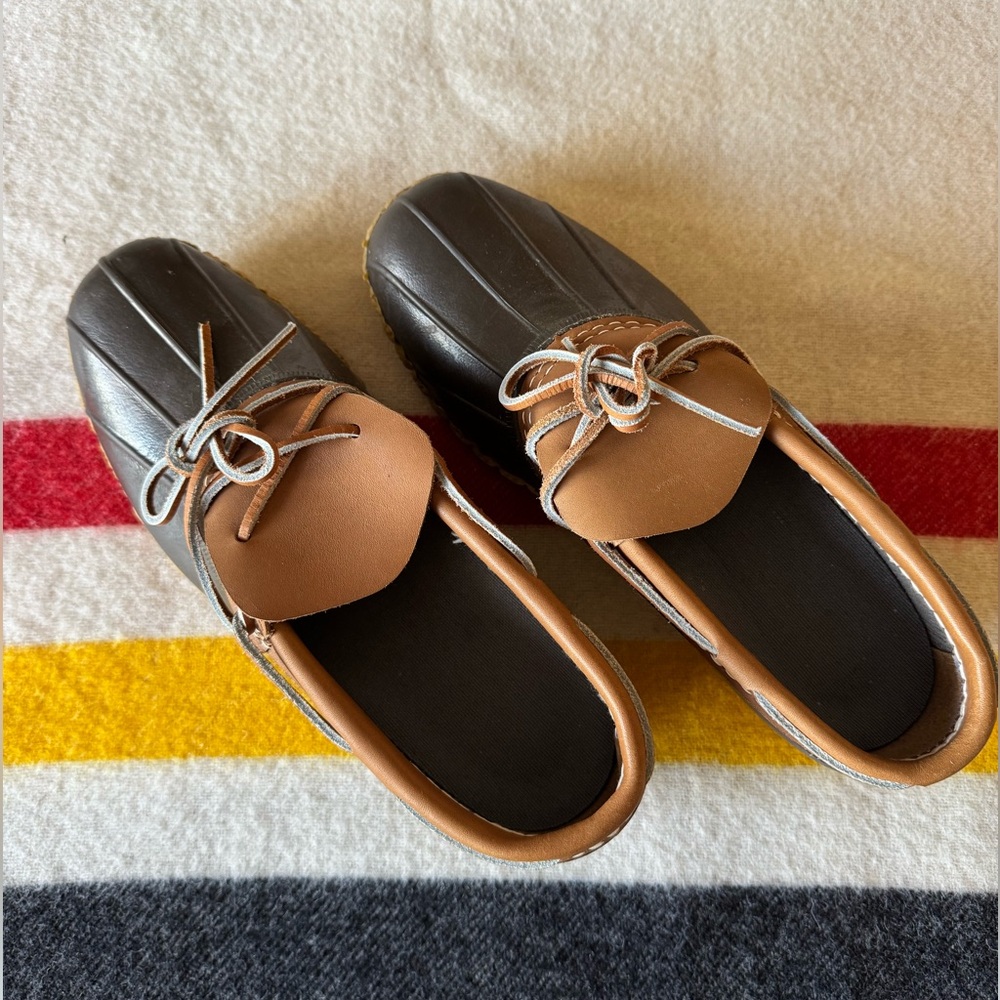 L.L. Bean Women’s Bean Boots Rubber Mocs Size 11 Tan and Brown